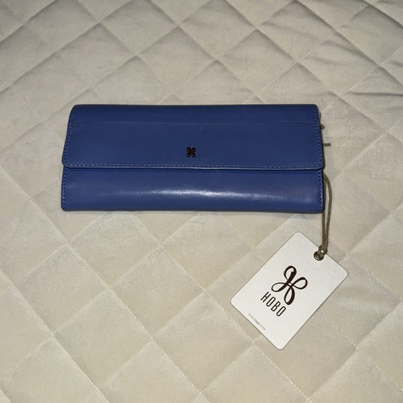 Hobo Jill Large Trifold Wallet - Picture 2 of 5